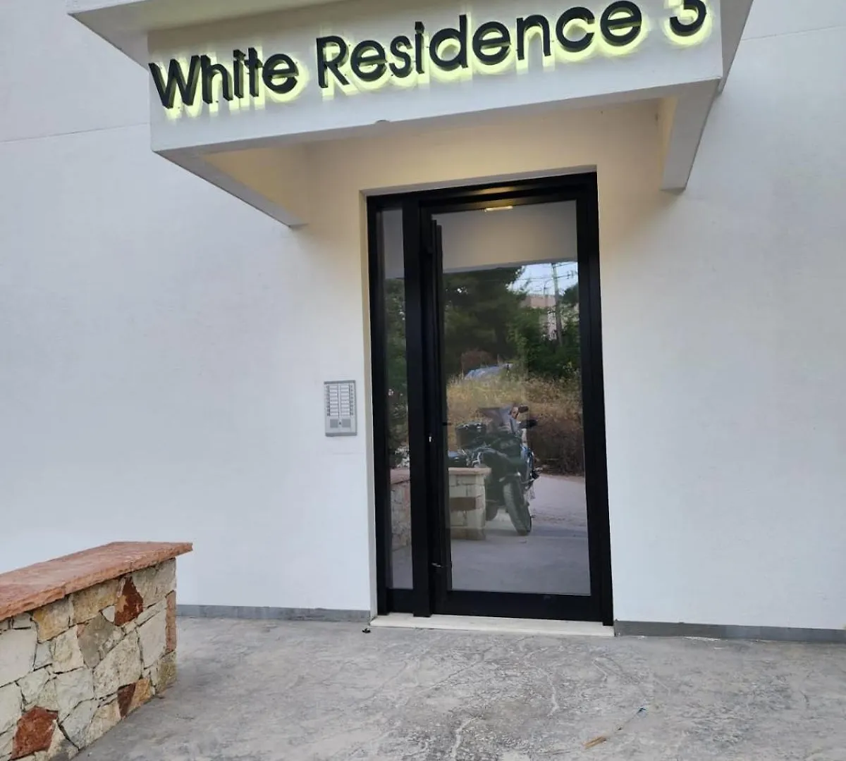 Apartment White Residence 3 Suite Sarande Albania